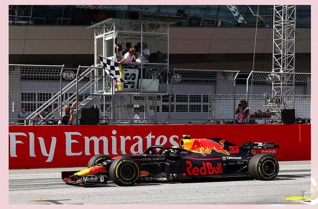 迈凯伦完胜哈斯车队,维斯塔潘惊艳四座的简单介绍 迈凯伦完胜哈斯车队,维斯塔潘惊艳四座的简单介绍