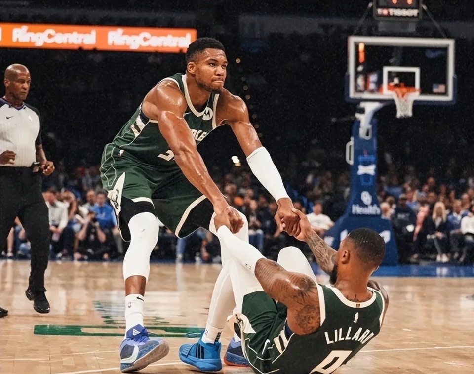 76人完胜雄鹿,克莱关键制胜的简单介绍 76人完胜雄鹿,克莱关键制胜的简单介绍